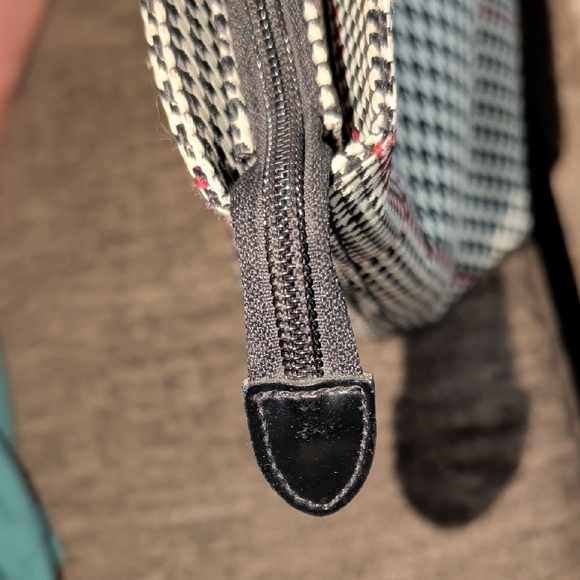 Ralph Lauren Red Black And White Purse - Picture 13 of 16